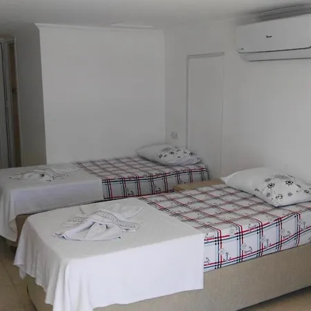 Uysal And Loft Seaside Apartament