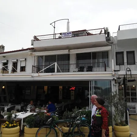 Uysal And Loft Seaside Apartament Marmaris